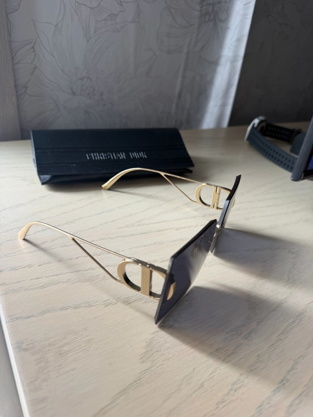 Dior 30 montaigne sunglasses like neq - Picture 2 of 8